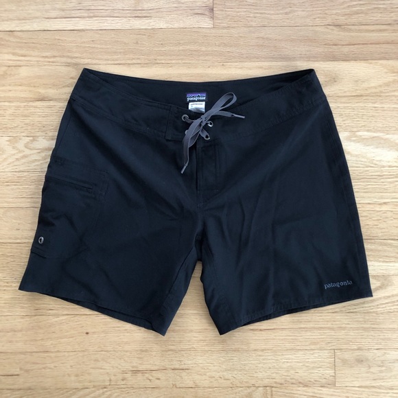 Patagonia Pants - Patagonia Meridian Board Shorts Black Women’s Size 4